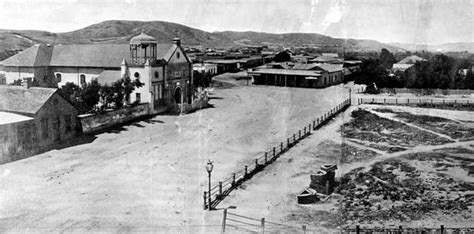 when was la founded